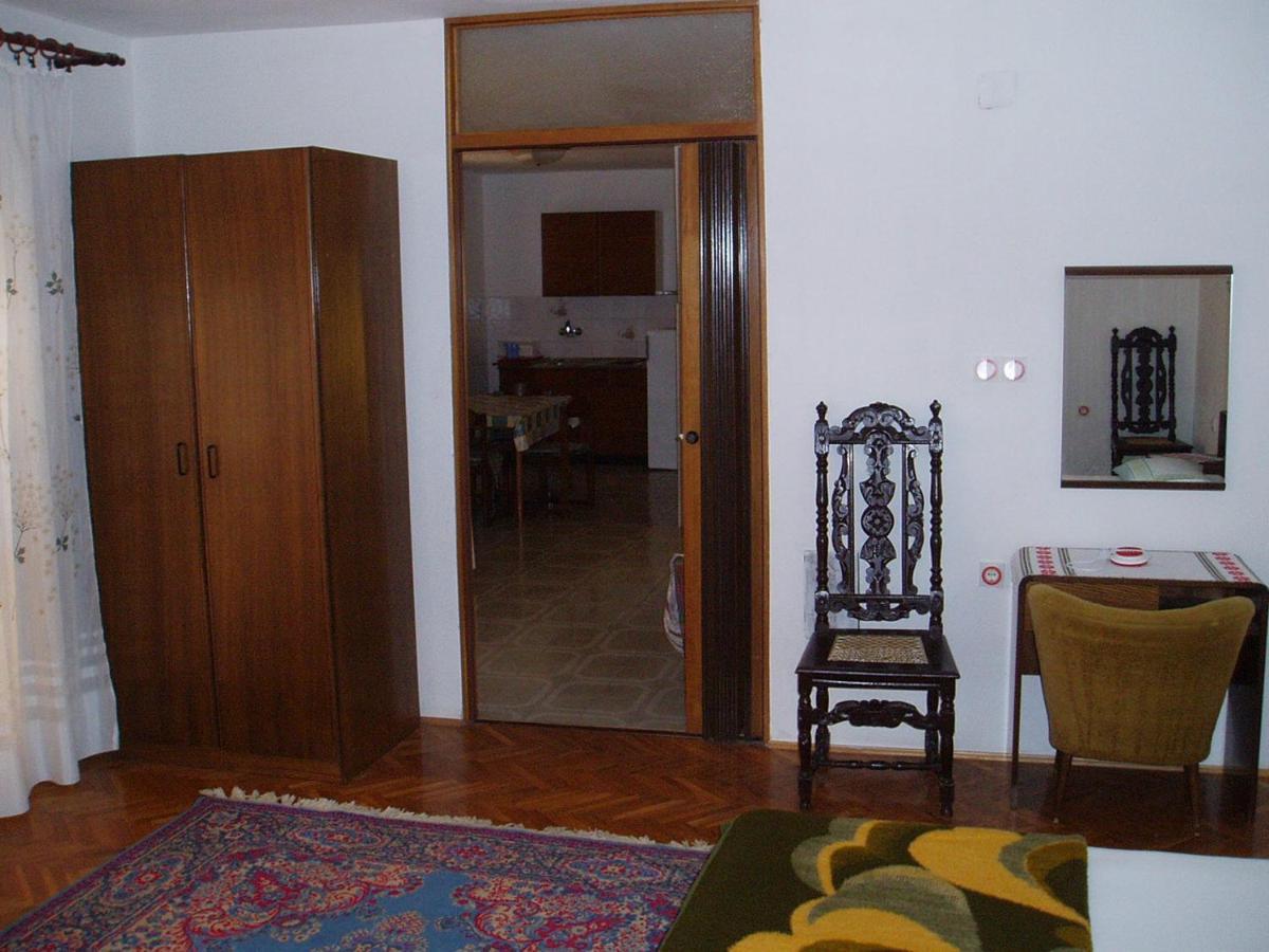 Apartman Za 3 Osobe Apartment Medulin Ngoại thất bức ảnh
